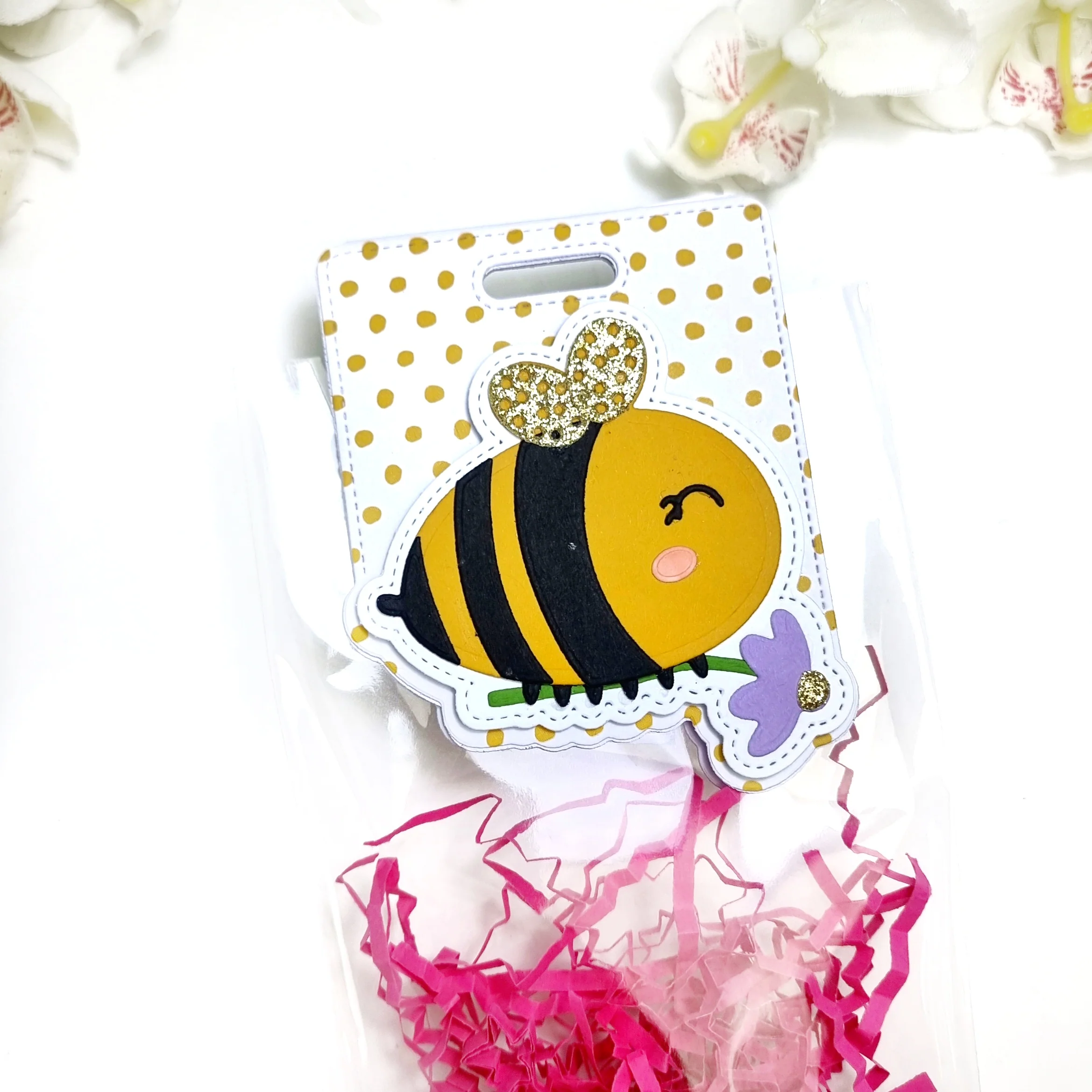 Bee Bag topper - Image 6