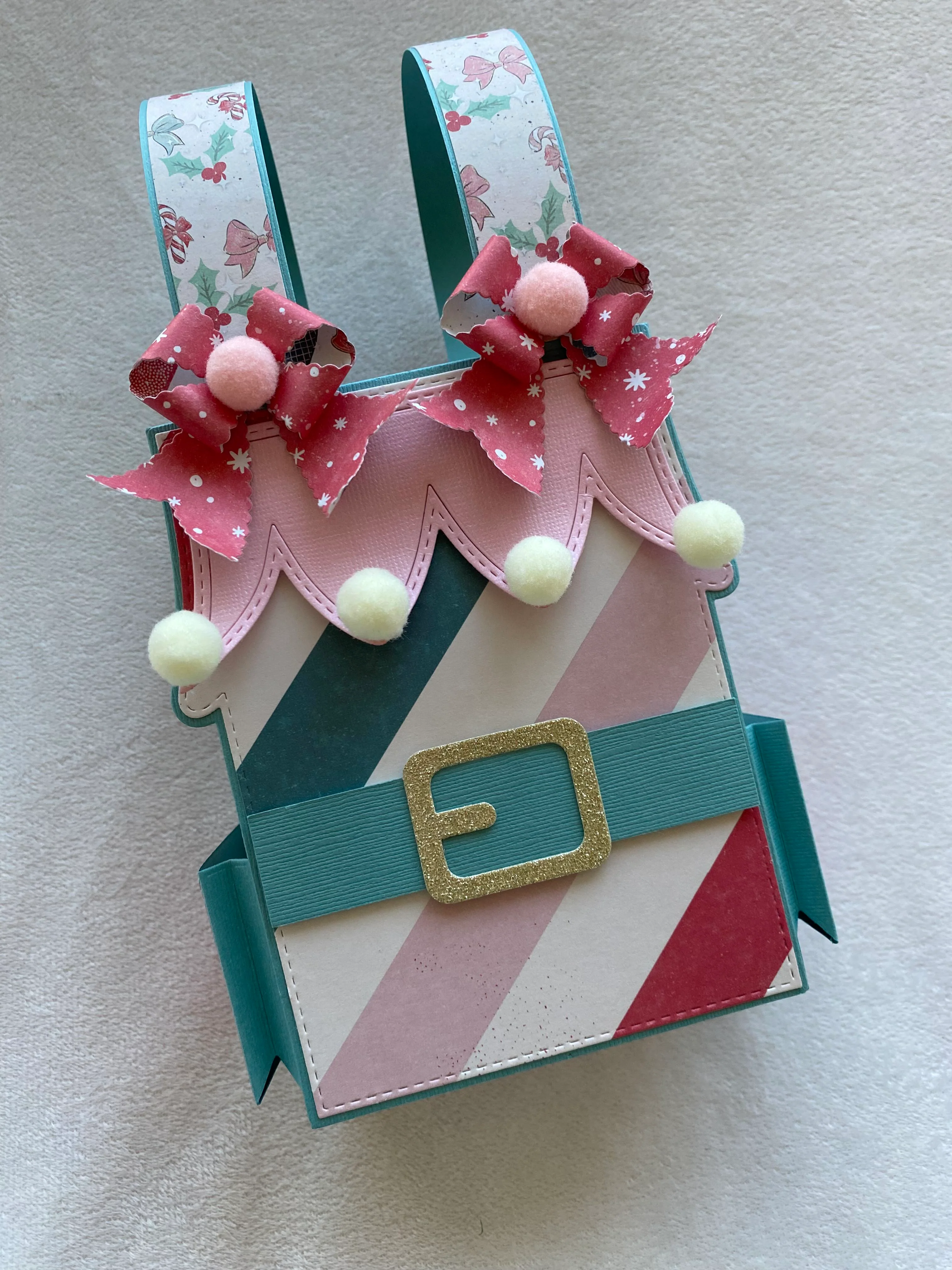 Double Loop Scallop Bow Set - Image 6