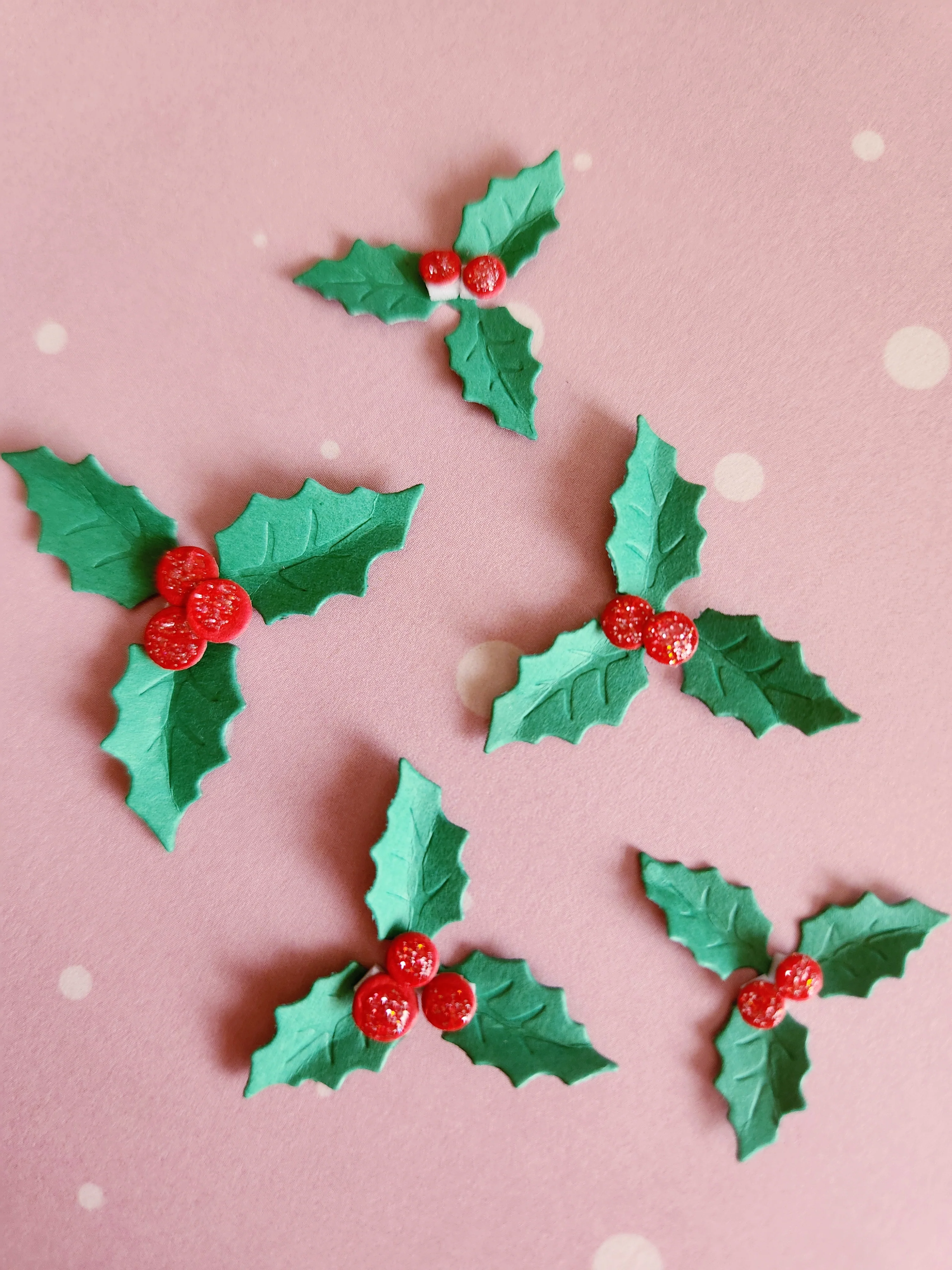 Holly & Berries - Image 4