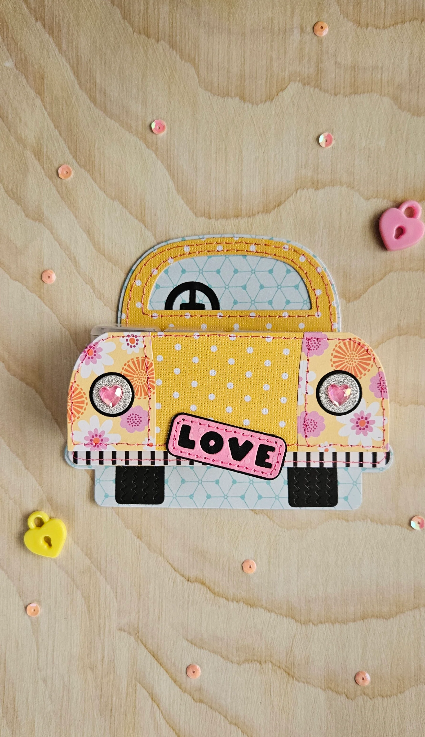 Valentine Car Mini Album - Image 17